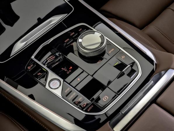 BMW X5 IV (G05/G18) Рестайлинг с пробегом 2025 года, цена 13 850 000 рублей, 7000 км, внедорожник, Автокод Объявления