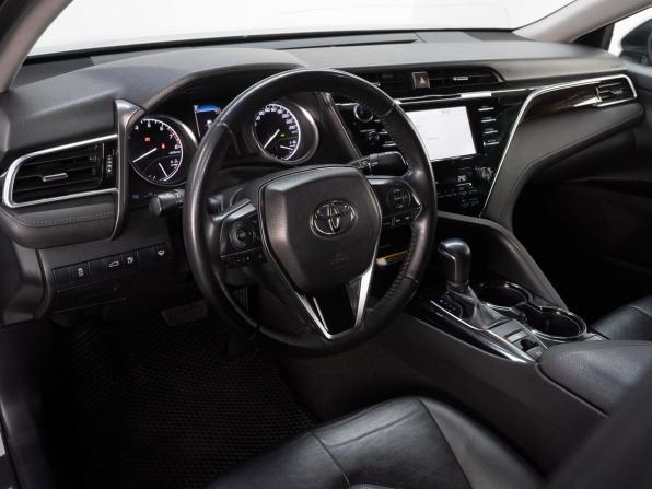 Toyota Camry VIII (XV70) с пробегом 2018 года, цена 2 499 000 рублей, 103267 км, седан, Автокод Объявления
