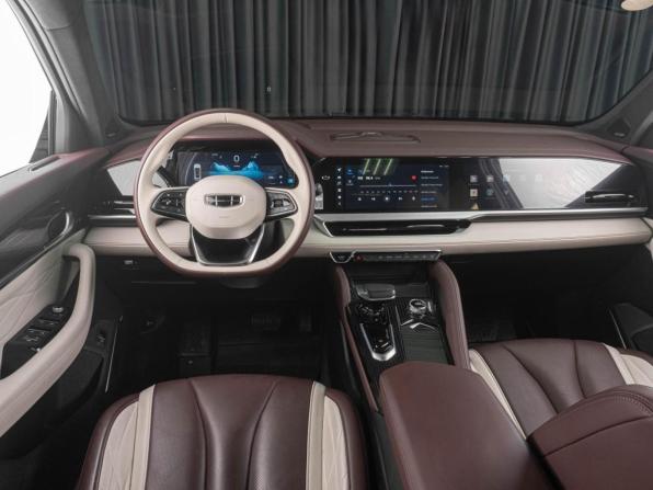 Geely Monjaro I с пробегом 2023 года, цена 3 499 000 рублей, 48318 км, внедорожник, Автокод Объявления