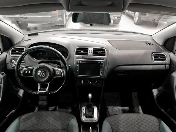 Volkswagen Polo V Рестайлинг с пробегом 2019 года, цена 870 000 рублей, 171800 км, седан, Автокод Объявления