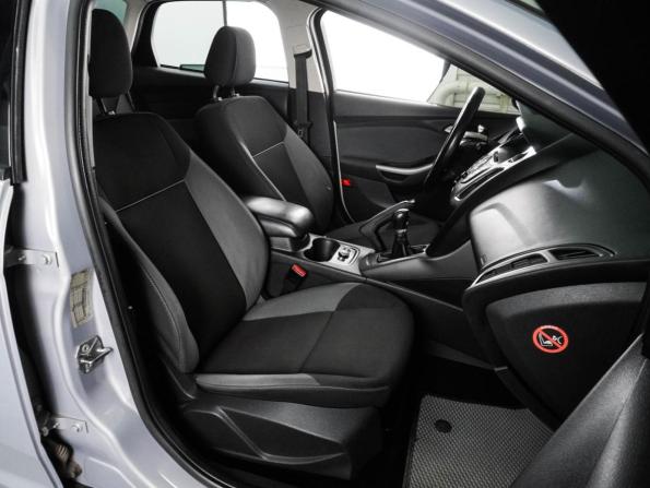 Ford Focus III с пробегом 2013 года, цена 697 000 рублей, 266879 км, универсал, Автокод Объявления