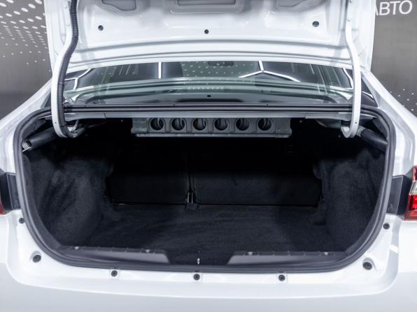 Lada (ВАЗ) Vesta I Рестайлинг (NG) с пробегом 2024 года, цена 1 421 100 рублей, 8518 км, седан, Автокод Объявления