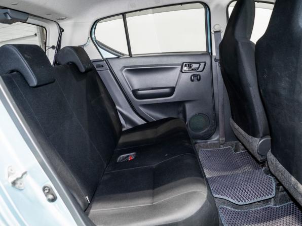 Daihatsu Mira e:S II с пробегом 2018 года, цена 675 000 рублей, 45990 км, хэтчбек, Автокод Объявления