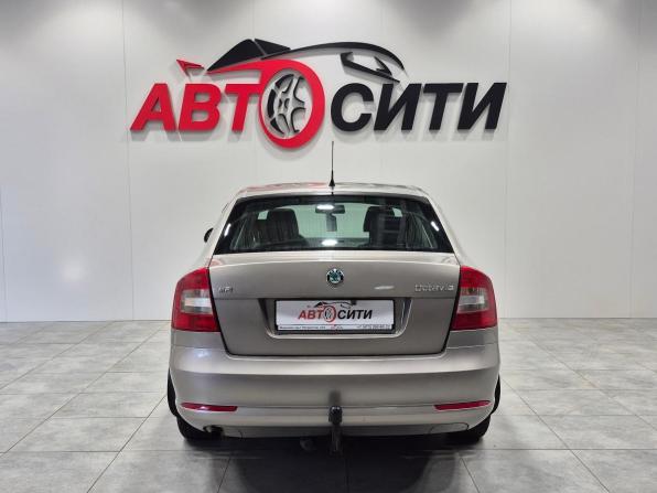 Skoda Octavia II (A5) Рестайлинг с пробегом 2012 года, цена 748 000 рублей, 232926 км, лифтбек, Автокод Объявления