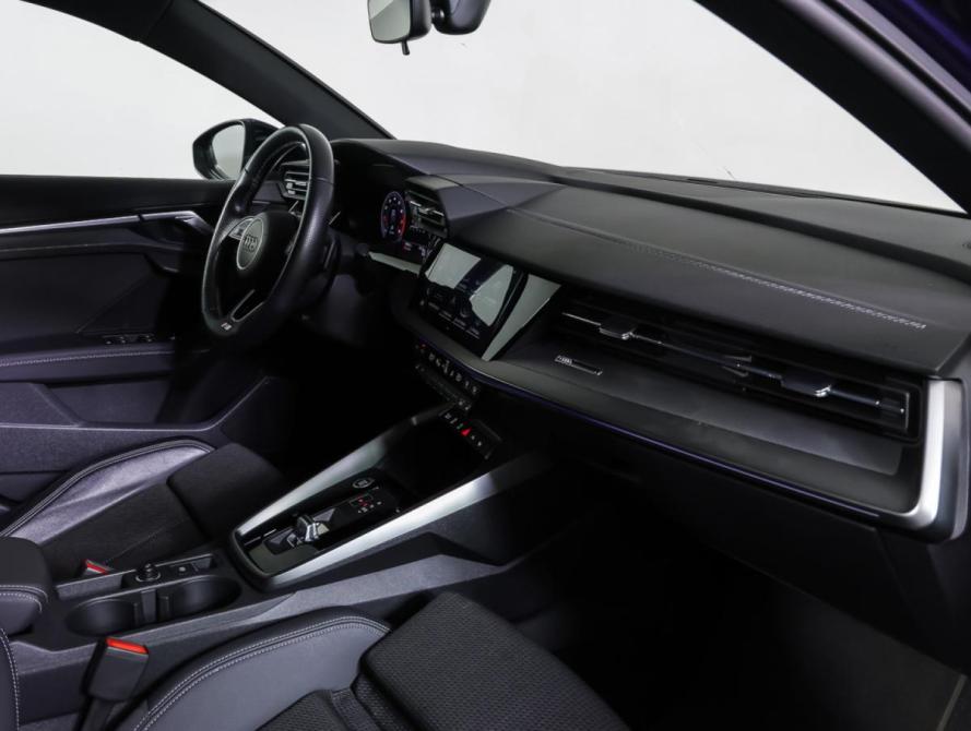 Audi A3 IV (8Y) Москва  - изображение 10