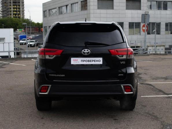 Toyota Highlander III (XU50) Рестайлинг с пробегом 2018 года, цена 3 098 000 рублей, 181296 км, внедорожник, Автокод Объявления