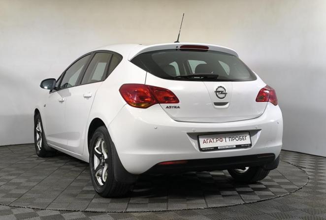 Opel Astra H Рестайлинг с пробегом 2011 года, цена 690 000 рублей, 160000 км, хэтчбек, Автокод Объявления