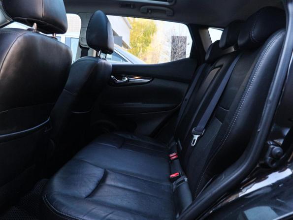 Nissan Qashqai II с пробегом 2015 года, цена 1 298 000 рублей, 202959 км, внедорожник, Автокод Объявления