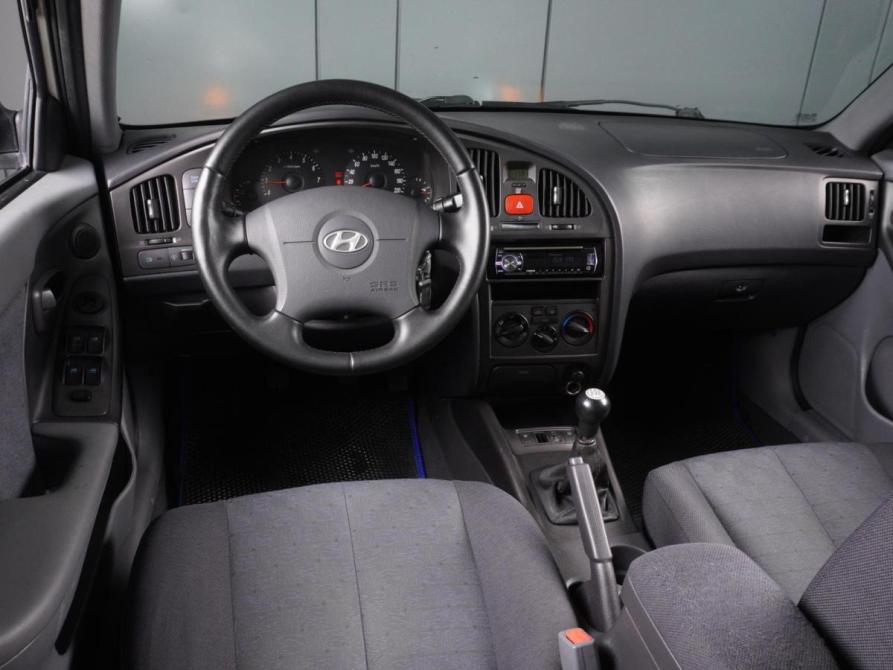 Hyundai Elantra III (XD2) Рестайлинг Минеральные Воды  - изображение 6