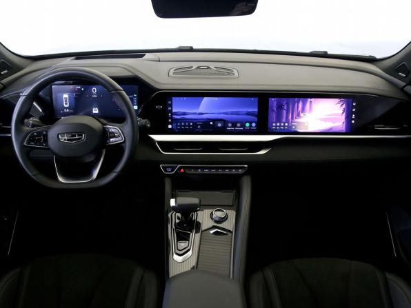 Geely Monjaro I с пробегом 2024 года, цена 3 390 000 рублей, 49211 км, внедорожник, Автокод Объявления