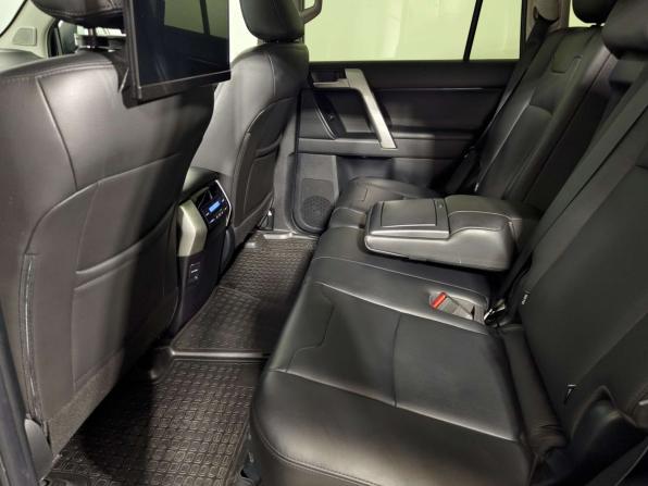 Toyota Land Cruiser Prado 150 Series Рестайлинг 3 с пробегом 2021 года, цена 6 499 000 рублей, 75000 км, внедорожник, Автокод Объявления