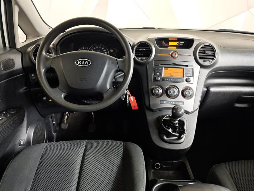 Kia Carens II (UN) Москва  - изображение 19