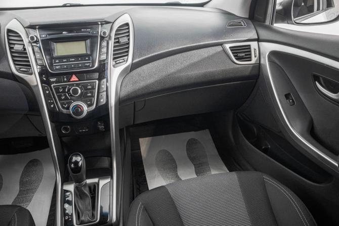 Hyundai i30 II с пробегом 2013 года, цена 999 000 рублей, 106000 км, хэтчбек, Автокод Объявления