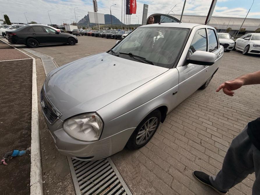 Lada (ВАЗ) Priora I Рестайлинг Минеральные Воды  - изображение 1