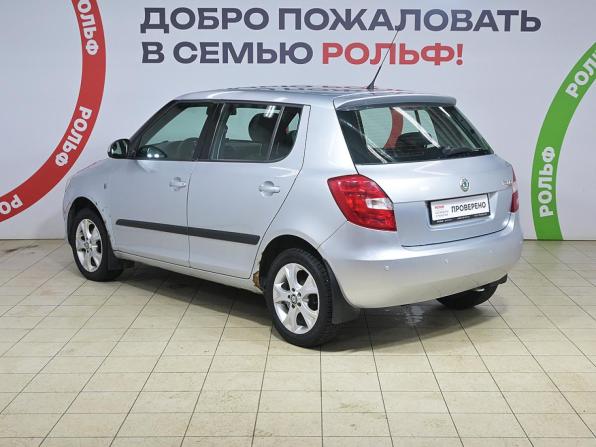 Skoda Fabia II Рестайлинг с пробегом 2010 года, цена 565 000 рублей, 143717 км, хэтчбек, Автокод Объявления