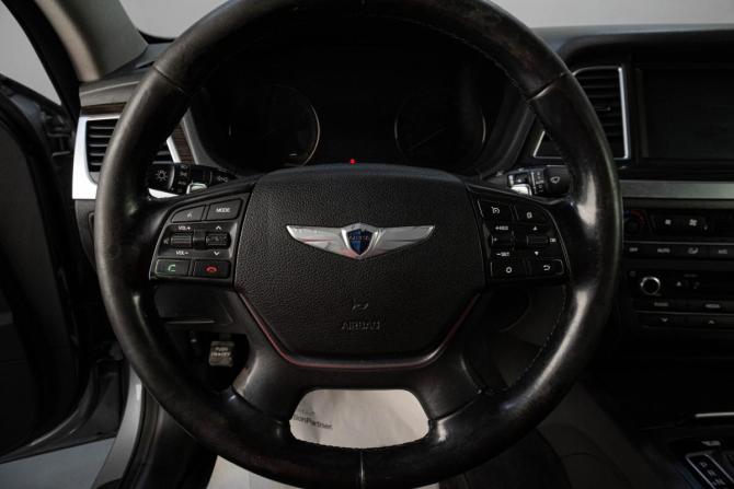 Hyundai Genesis II с пробегом 2014 года, цена 1 669 000 рублей, 147200 км, седан, Автокод Объявления