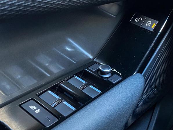 Land Rover Range Rover Velar I с пробегом 2019 года, цена 3 895 000 рублей, 62000 км, внедорожник, Автокод Объявления