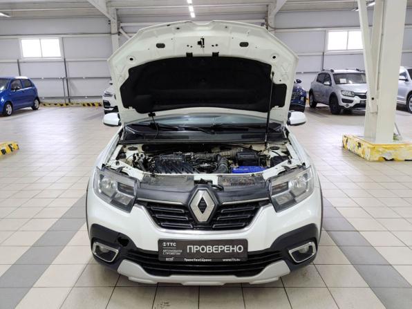 Renault Logan II Рестайлинг с пробегом 2018 года, цена 915 000 рублей, 144130 км, седан, Автокод Объявления