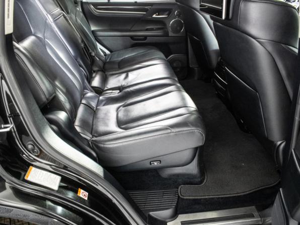 Lexus LX III Рестайлинг 2 с пробегом 2016 года, цена 6 495 000 рублей, 171620 км, внедорожник, Автокод Объявления