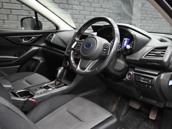 Subaru XV II с пробегом 2018 года, цена 1 920 000 рублей, 112366 км, внедорожник, Автокод Объявления