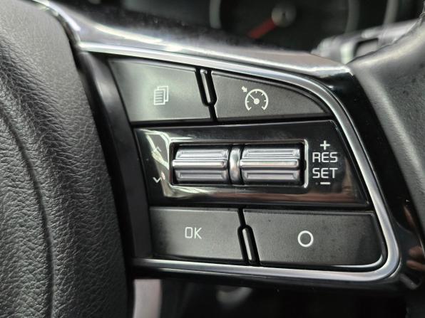 Kia Sportage IV Рестайлинг с пробегом 2018 года, цена 2 149 000 рублей, 163000 км, внедорожник, Автокод Объявления