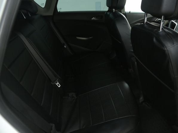Opel Astra J с пробегом 2011 года, цена 455 000 рублей, 284000 км, хэтчбек, Автокод Объявления