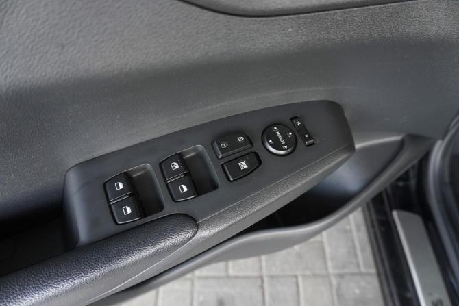 Hyundai Solaris II Рестайлинг с пробегом 2021 года, цена 1 850 000 рублей, 42317 км, седан, Автокод Объявления