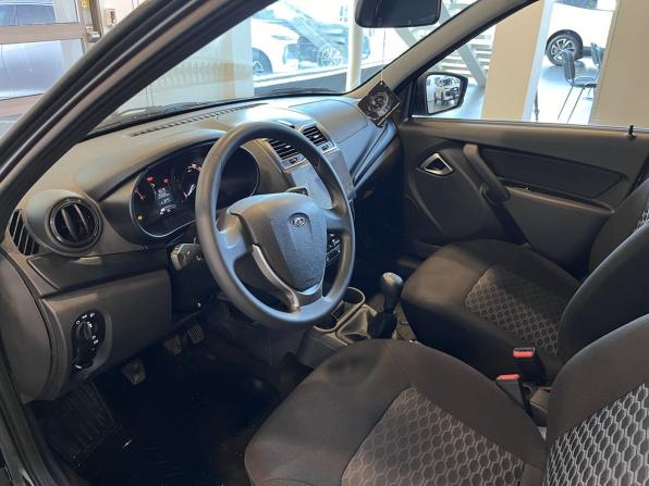 Lada (ВАЗ) Granta I Рестайлинг с пробегом 2025 года, цена 895 000 рублей, 25935 км, седан, Автокод Объявления