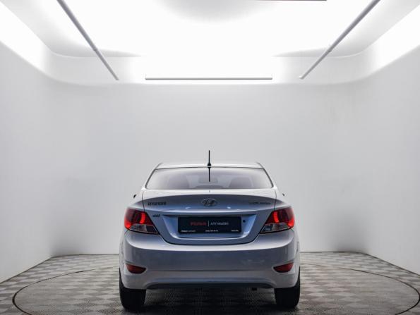 Hyundai Solaris I с пробегом 2011 года, цена 587 000 рублей, 290197 км, седан, Автокод Объявления