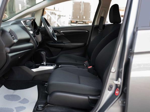 Honda Fit III Рестайлинг с пробегом 2019 года, цена 1 155 000 рублей, 163326 км, хэтчбек, Автокод Объявления