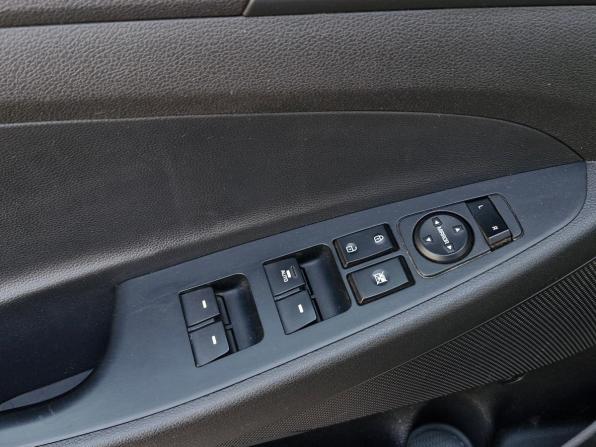 Hyundai Tucson III с пробегом 2018 года, цена 2 214 000 рублей, 50389 км, внедорожник, Автокод Объявления