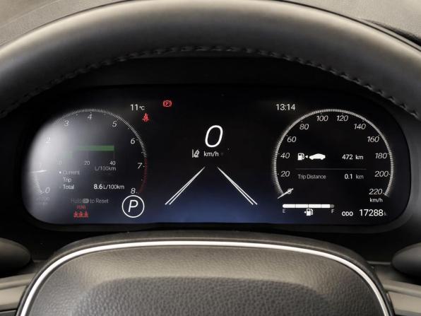 Toyota RAV4 V (XA50) с пробегом 2025 года, цена 3 877 000 рублей, 17288 км, внедорожник, Автокод Объявления