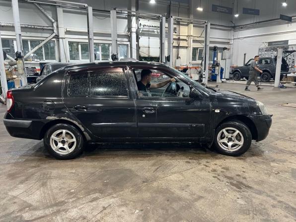 Renault Symbol I Рестайлинг с пробегом 2006 года, цена 239 000 рублей, 180000 км, седан, Автокод Объявления
