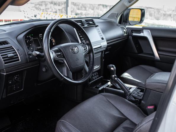 Toyota Land Cruiser Prado 150 Series Рестайлинг 3 с пробегом 2021 года, цена 5 150 000 рублей, 106953 км, внедорожник, Автокод Объявления