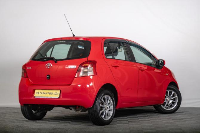 Toyota Yaris II с пробегом 2006 года, цена 579 000 рублей, 170000 км, хэтчбек, Автокод Объявления