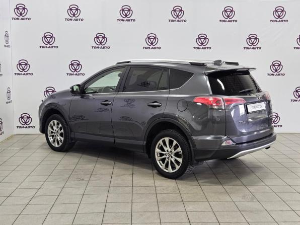 Toyota RAV4 IV (XA40) Рестайлинг с пробегом 2016 года, цена 1 954 000 рублей, 176700 км, внедорожник, Автокод Объявления