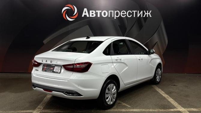 Lada (ВАЗ) Vesta I Рестайлинг (NG) с пробегом 2024 года, цена 1 470 000 рублей, 45500 км, седан, Автокод Объявления