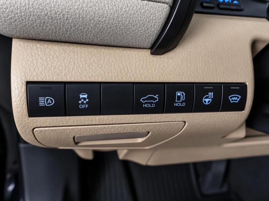Toyota Camry VIII (XV70) Рестайлинг Тюмень  - изображение 17