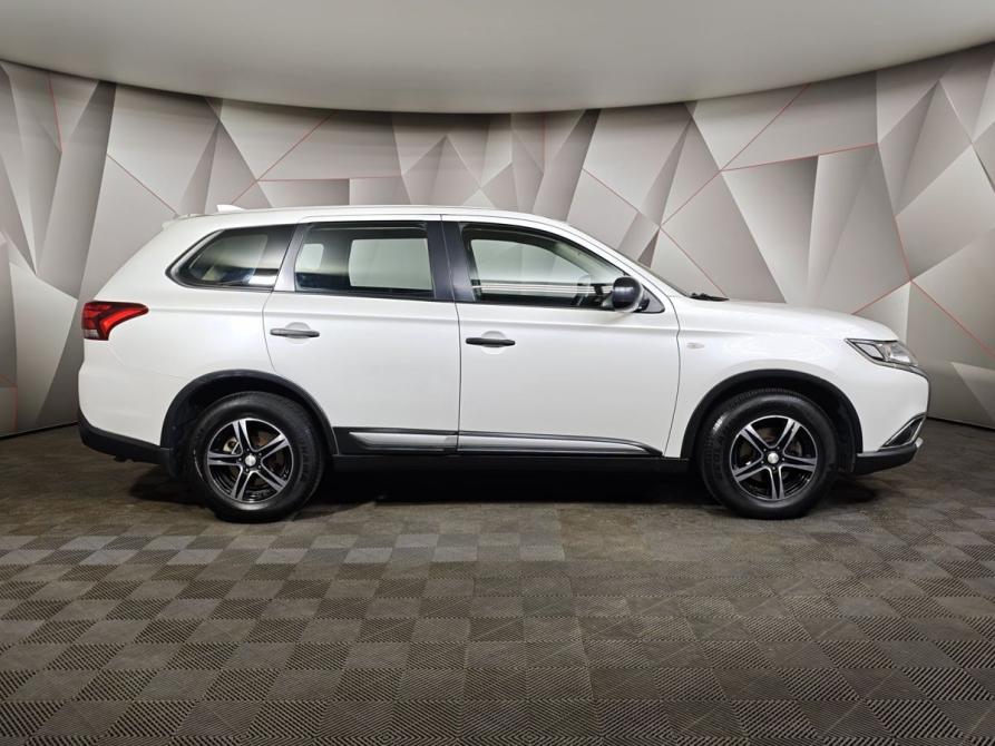 Mitsubishi Outlander III Рестайлинг 2 Москва  - изображение 6