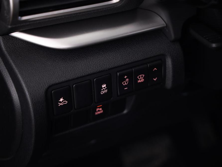 Mitsubishi Eclipse Cross I Санкт-Петербург  - изображение 22