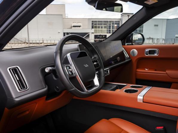 Li Auto (Lixiang) L7 I с пробегом 2023 года, цена 5 890 000 рублей, 33000 км, внедорожник, Автокод Объявления