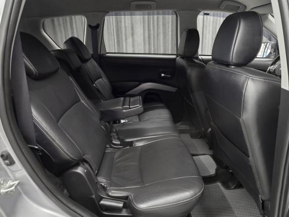 Mitsubishi Outlander II Рестайлинг с пробегом 2011 года, цена 1 179 000 рублей, 220000 км, внедорожник, Автокод Объявления