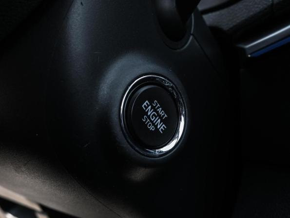 Skoda Karoq I с пробегом 2017 года, цена 2 279 000 рублей, 94520 км, внедорожник, Автокод Объявления