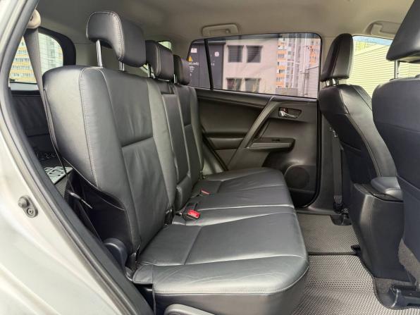 Toyota RAV4 IV (XA40) с пробегом 2013 года, цена 1 695 000 рублей, 243510 км, внедорожник, Автокод Объявления