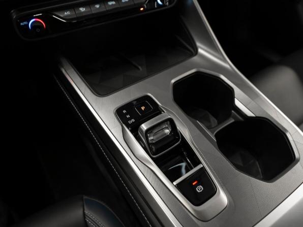 GAC GS3 с пробегом 2024 года, цена 1 990 000 рублей, 10613 км, внедорожник, Автокод Объявления