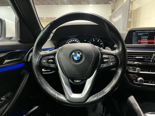 BMW 5 серии VII (G30/G31/G38) с пробегом 2018 года, цена 2 990 000 рублей, 139671 км, седан, Автокод Объявления