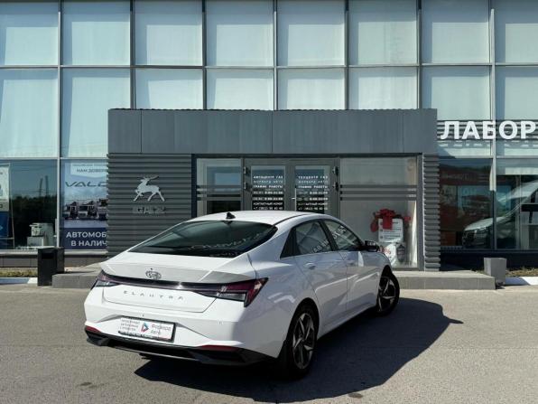 Hyundai Elantra VII (CN7) с пробегом 2021 года, цена 1 780 000 рублей, 66573 км, седан, Автокод Объявления