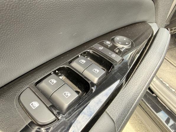 Kia Sportage V с пробегом 2024 года, цена 3 500 000 рублей, 99930 км, внедорожник, Автокод Объявления