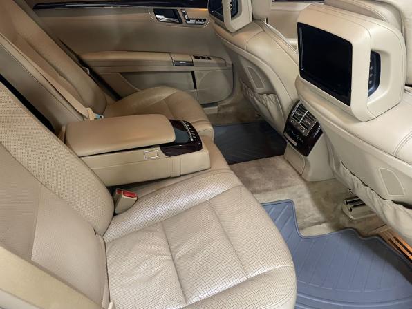Mercedes-Benz S-Класс V (W221) Рестайлинг с пробегом 2011 года, цена 1 280 000 рублей, 284267 км, седан, Автокод Объявления
