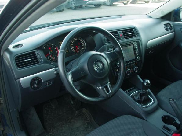 Volkswagen Jetta VI с пробегом 2013 года, цена 990 000 рублей, 188461 км, седан, Автокод Объявления